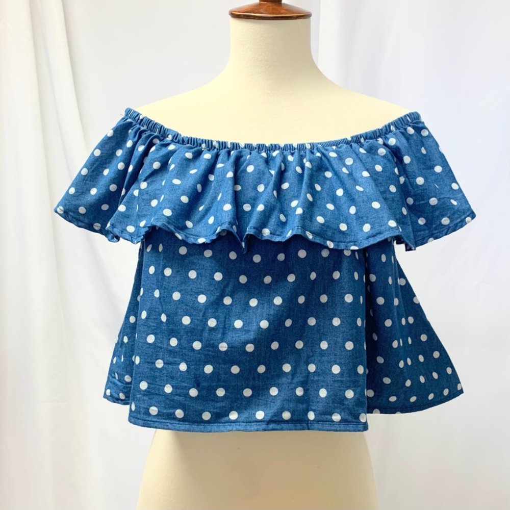 Haute Monde Blue w/ White Polka Dots Cropped Off The Shoulder Top Size Small Fem